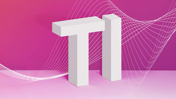 Visualisierung der Telematikinfrastruktur mit 3D-TI-Buchstaben und digitalen Netzwerk-Linien als Keyvisual der TI-Anbindung mit NOVENTI