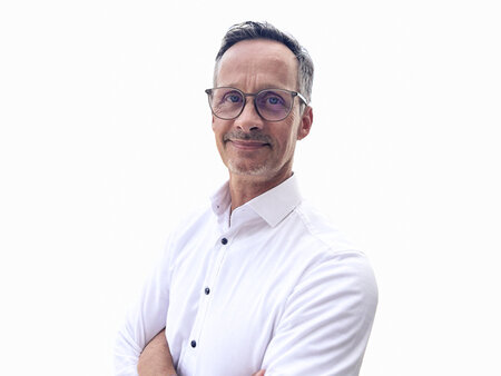 Portrait von Gregror Stückl Bereichsleiter Produktmanagement Gesundheitsfachberufe
